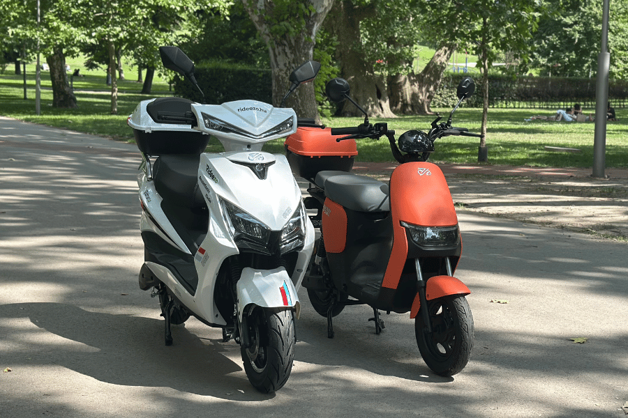 Rideezo fully electric city mopeds escooter electric future Budapest teljesen elektromos robogó közlekedéshez és futároknak Budapesten elektromos jövő használt robogó
eladó elektromos robogó, and more powerful battery than other brands like yadea