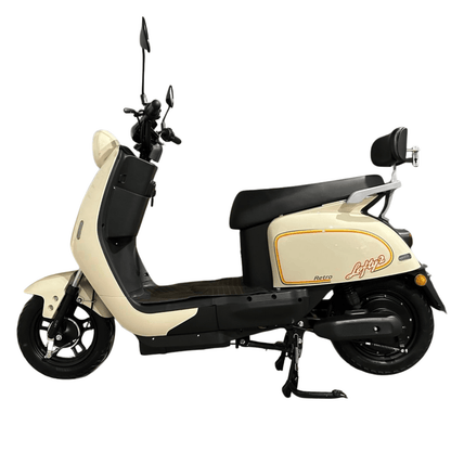 Fehér Lofty 2 teljes oldal – 329 990 Ft (12Ah) vagy 349 990 Ft (20Ah), jogosítvány nélkül, 35-45 km